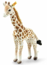 Steiff Magda Massai Giraffe, Original Plüschtier 26 cm, Wildtier Plüschgiraffe stehend, Kuscheltier für Kinder, National Geographic, zum Spielen & Kuscheln, waschbar, Stofftier gefleckt (024412) - 1